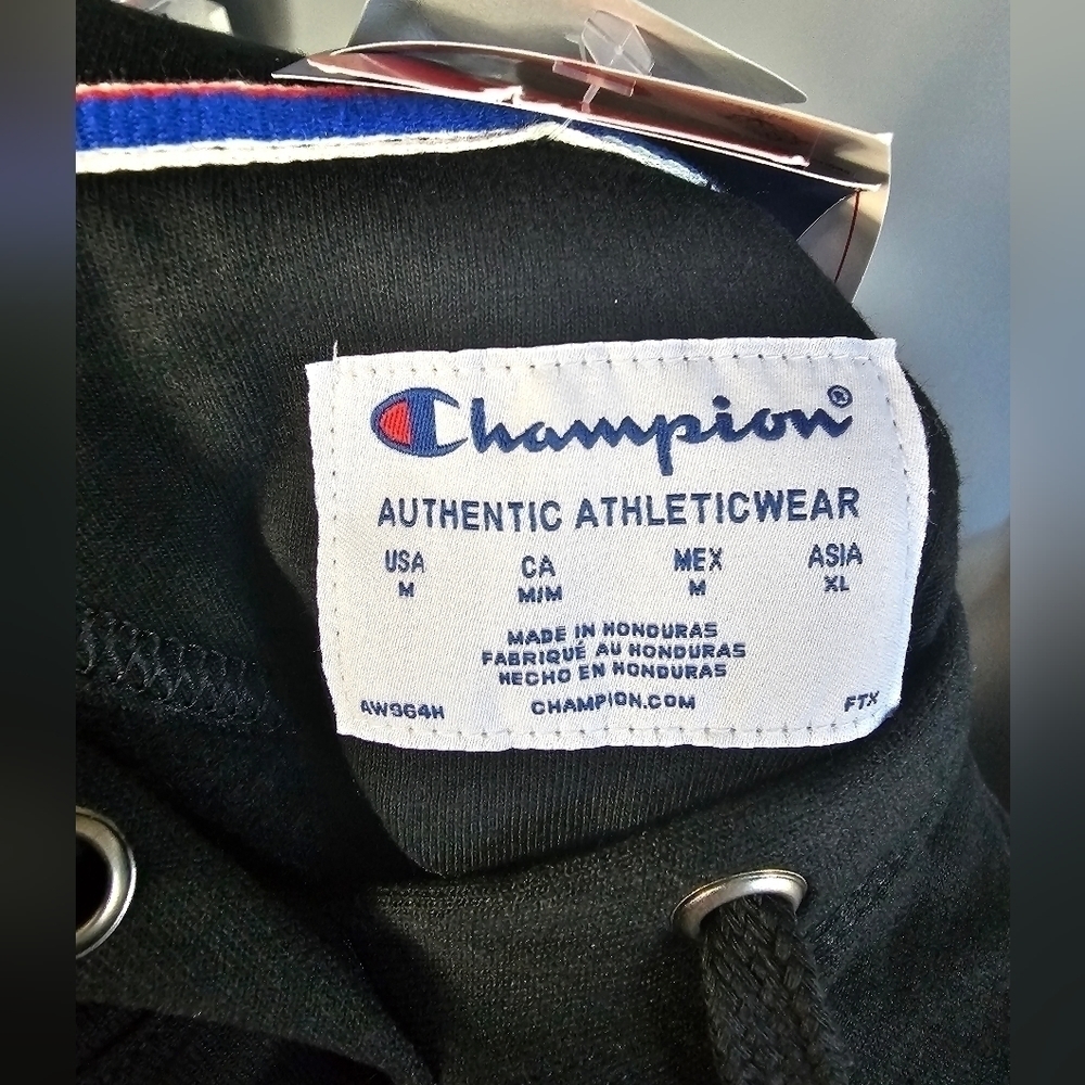 Champion Women's Logo Hoodie Multiple Sizes - Picture 6 of 10